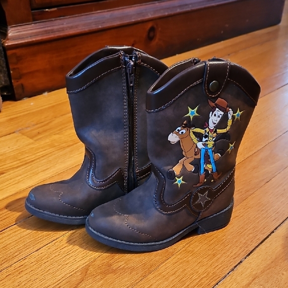 Disney Other - Disney Toy Story (Woody) Kids Boots - Brown, Side Zip, Size 8